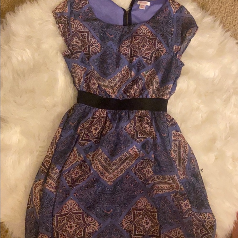 DESIGN DRESS